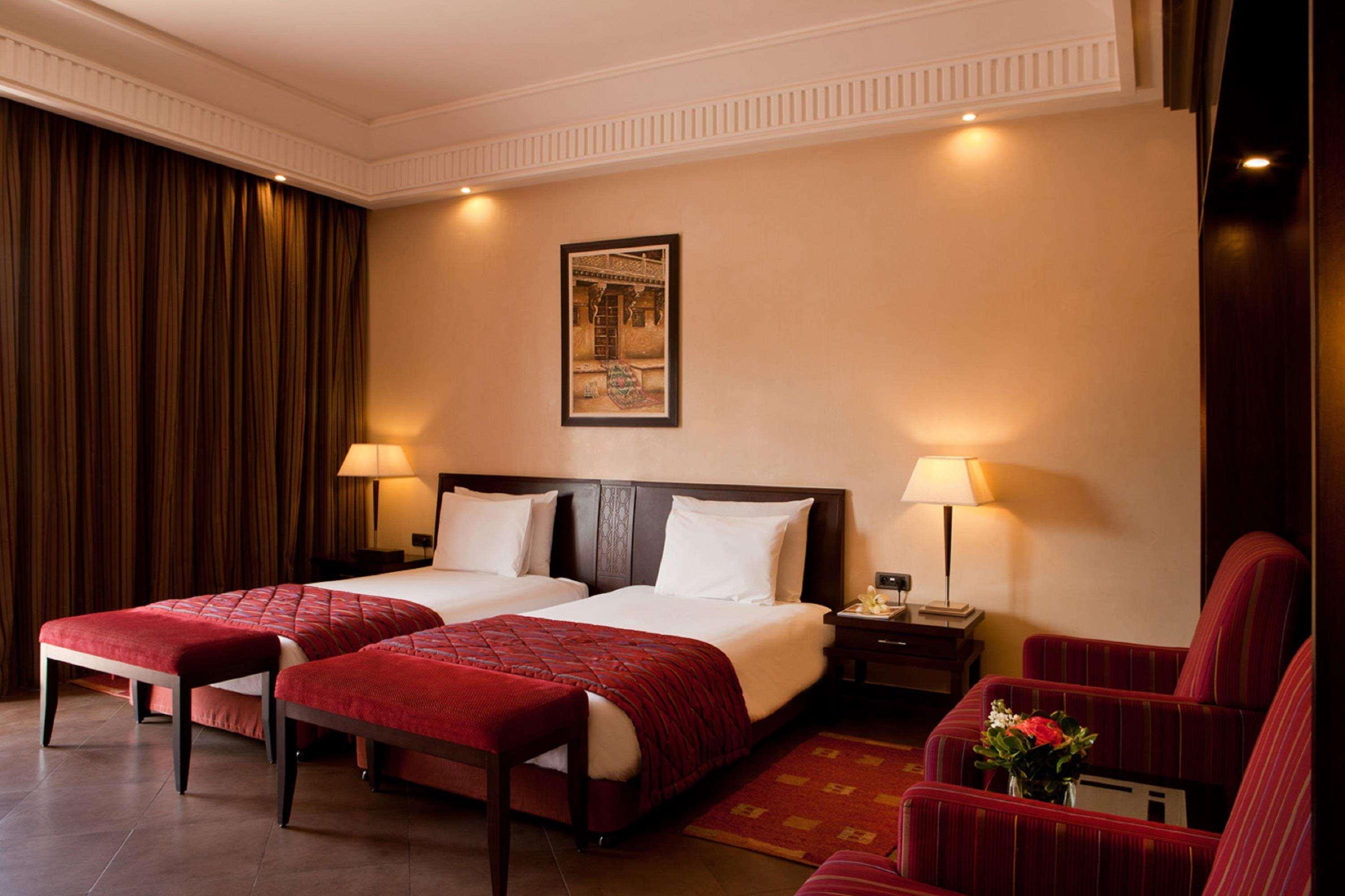 Kenzi Menara Palace & Resort Marrakesh Ruang foto A room at the hotel